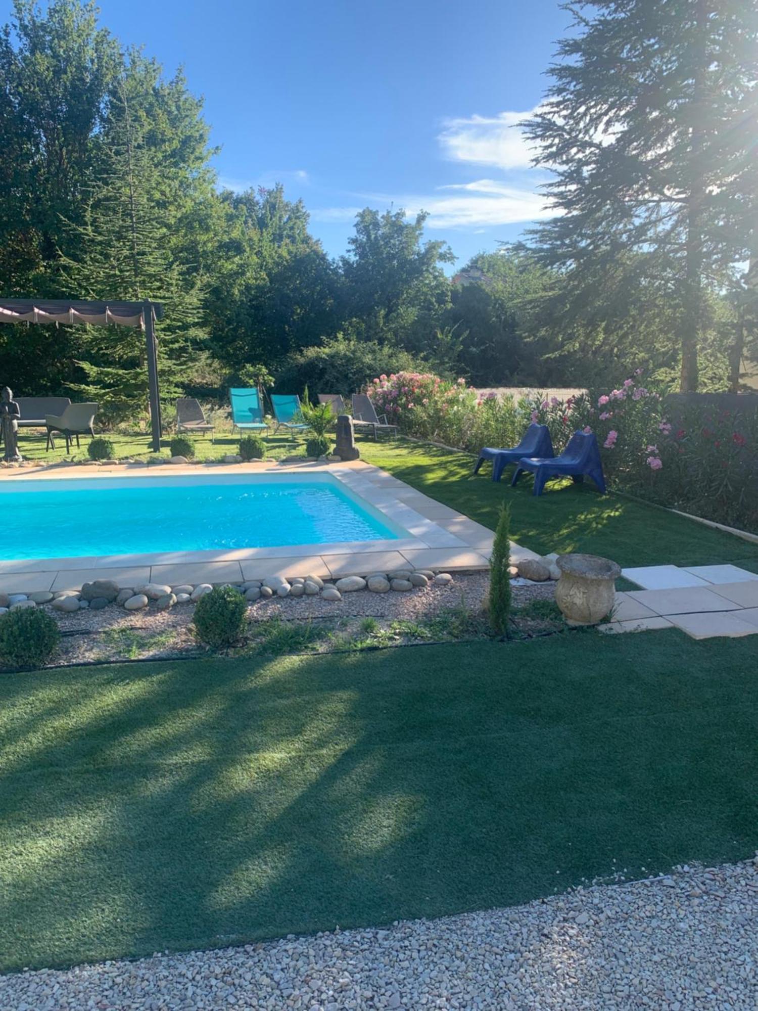 Villa Un Coin De Campagne Le Puy-Sainte-Réparade Esterno foto