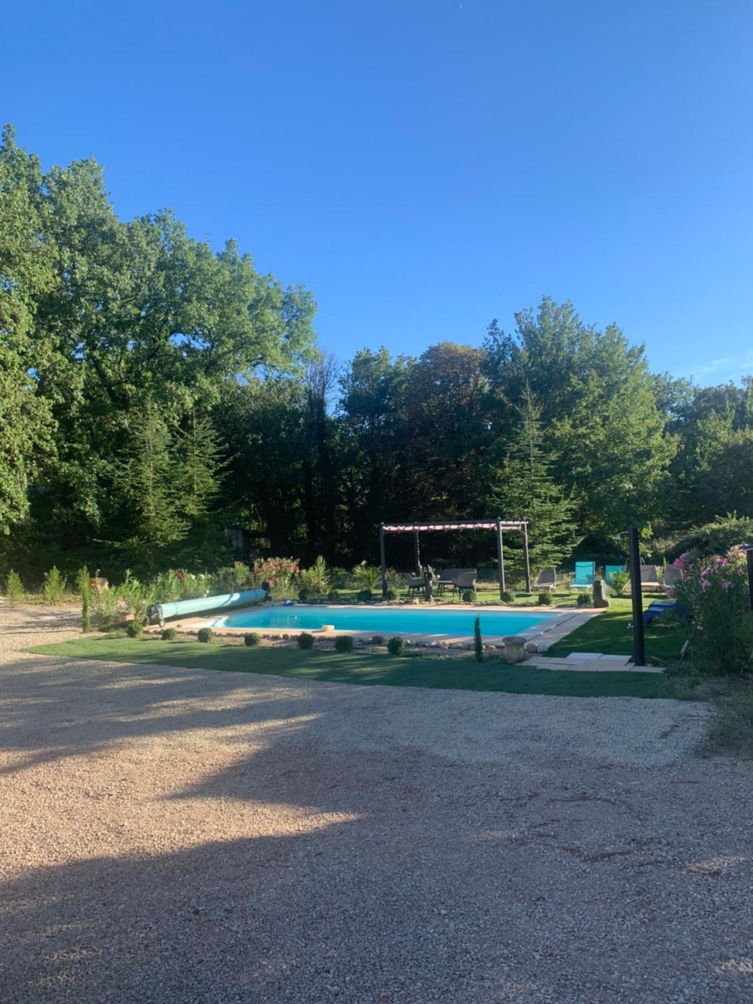 Villa Un Coin De Campagne Le Puy-Sainte-Réparade Esterno foto